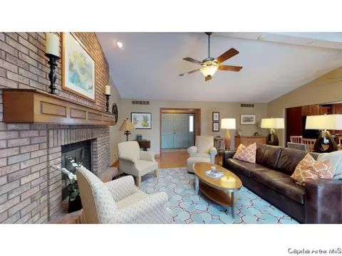 3217 Bowwood Dr, Springfield, IL 62712 photo 5