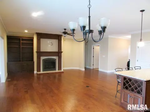 3955 Cornerstone Cir, Springfield, IL 62711 photo 12