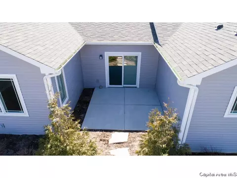 3955 Cornerstone Cir, Springfield, IL 62711 photo 5