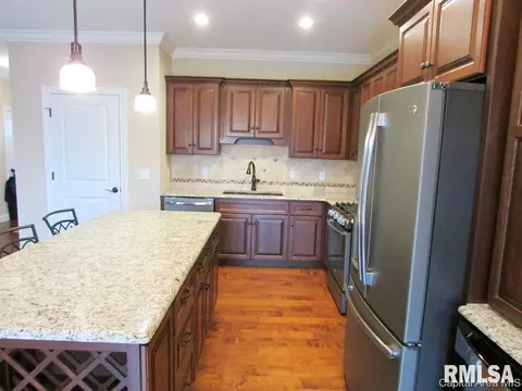 3955 Cornerstone Cir, Springfield, IL 62711 photo 10