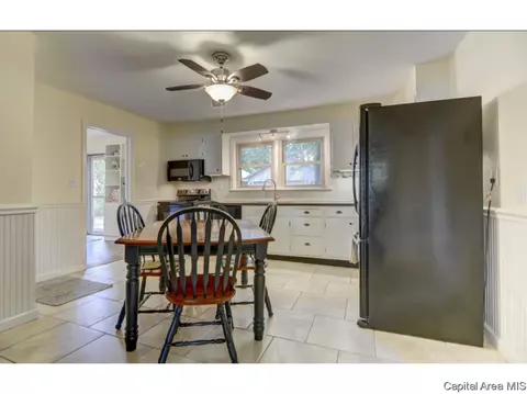 25 Hazel Ln, Springfield, IL 62712 photo 9