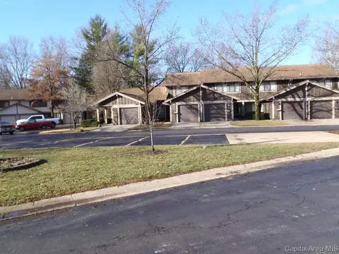 29 Oakbend Ct, Springfield, IL 62704 photo 21
