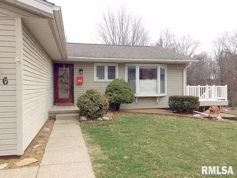 2616 Arrowhead Dr, Springfield, IL 62702 photo 1