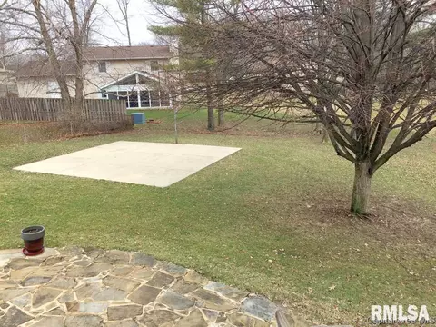 2616 Arrowhead Dr, Springfield, IL 62702 photo 6