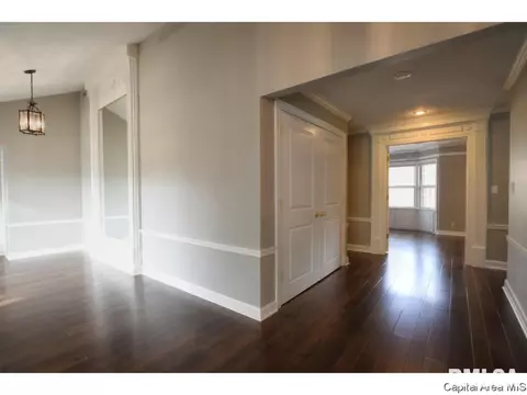 1433 Williams Blvd, Springfield, IL 62704 photo 3