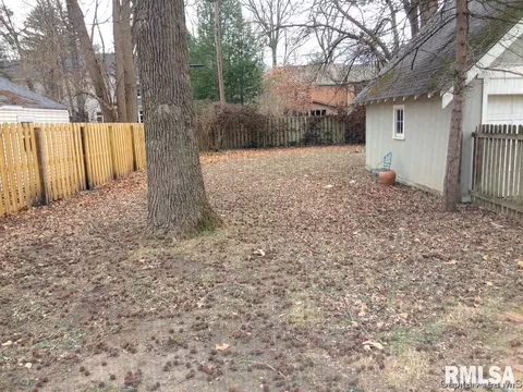 1937 Bates Ave, Springfield, IL 62704 photo 30