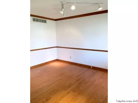 1804 Post Oak Ct, Springfield, IL 62704 photo 8