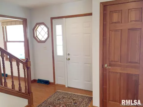 1804 Post Oak Ct, Springfield, IL 62704 photo 5