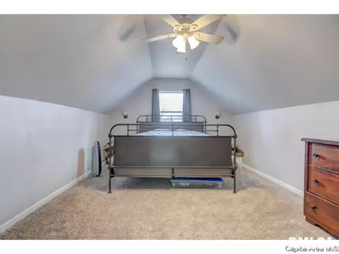 2144 N 6th St, Springfield, IL 62702 photo 30