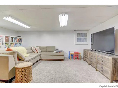 2144 N 6th St, Springfield, IL 62702 photo 32