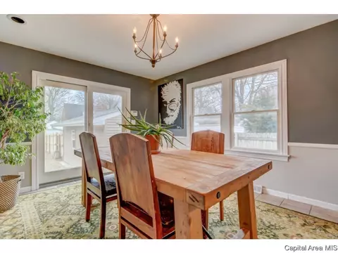 2144 N 6th St, Springfield, IL 62702 photo 12
