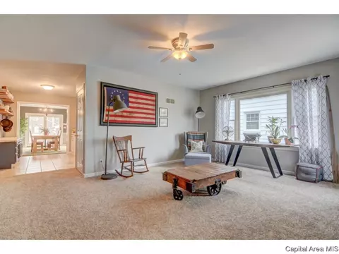 2144 N 6th St, Springfield, IL 62702 photo 5