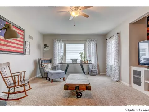 2144 N 6th St, Springfield, IL 62702 photo 6