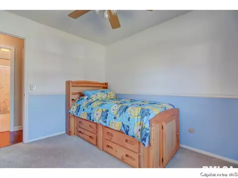 3008 Somerton Rd, Springfield, IL 62702 photo 16