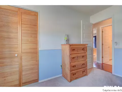 3008 Somerton Rd, Springfield, IL 62702 photo 17