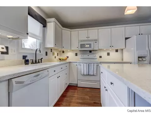 3109 Sequoia Dr, Springfield, IL 62712 photo 11