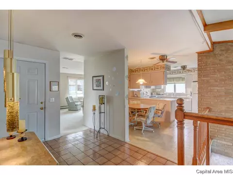79 White Birch Rd, Springfield, IL 62712 photo 8