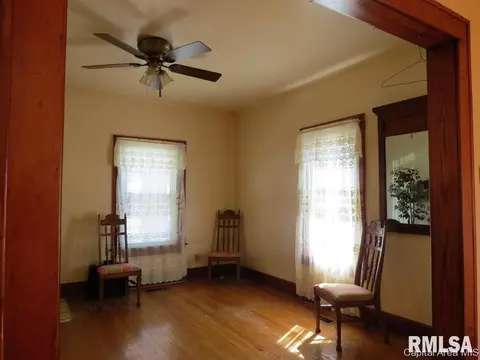 1043 N Franklin Ave, Springfield, IL 62702 photo 6