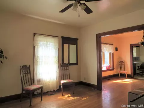 1043 N Franklin Ave, Springfield, IL 62702 photo 5