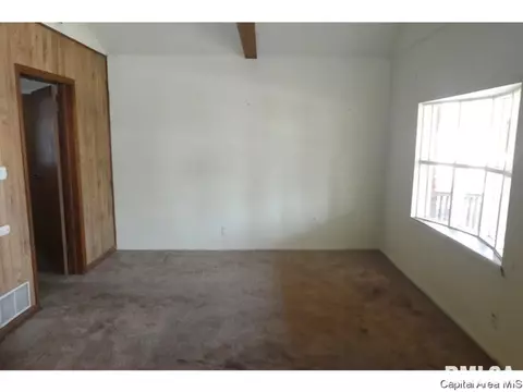 2805 S 13th Street St, Springfield, IL 62703 photo 4