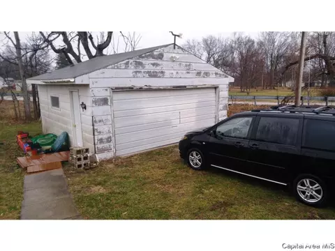 654 Boyscout Rd, Hettick, IL 62649 photo 3