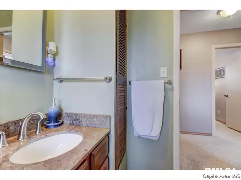 3224 Buckner St, Springfield, IL 62703 photo 16