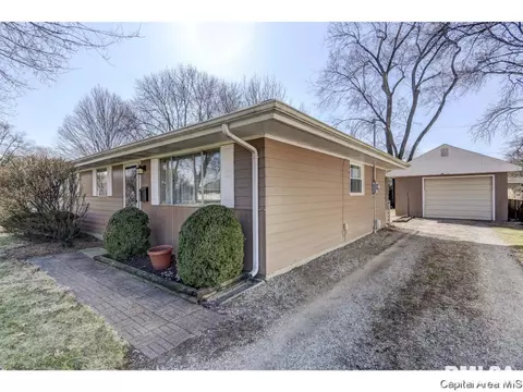3224 Buckner St, Springfield, IL 62703 photo 4