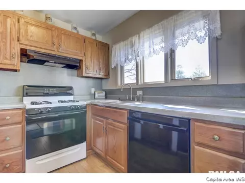 3224 Buckner St, Springfield, IL 62703 photo 13