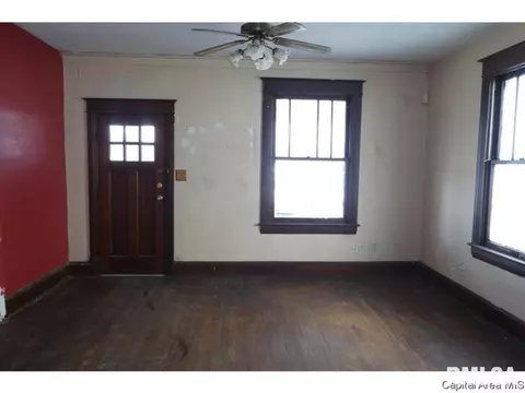 1500 N 11th St, Springfield, IL 62702 photo 2