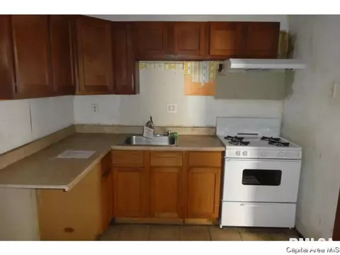 1500 N 11th St, Springfield, IL 62702 photo 7