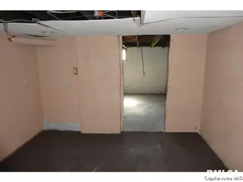 1500 N 11th St, Springfield, IL 62702 photo 14