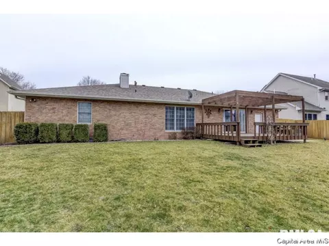 3117 Catalpa Dr, Springfield, IL 62712 photo 3