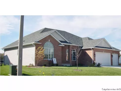 2408 Pebble Beach Dr, Springfield, IL 62704 photo 1