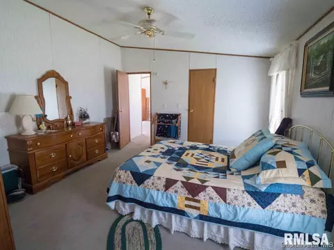 3950 Woodhaven Dr, Springfield, IL 62712 photo 16