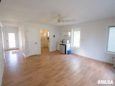 3950 Woodhaven Dr, Springfield, IL 62712 photo 5