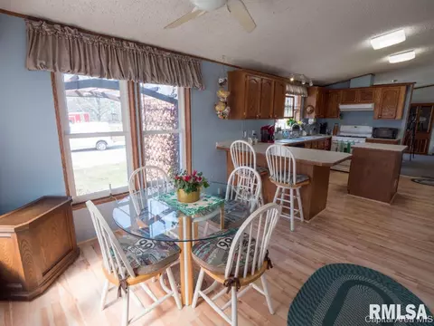 3950 Woodhaven Dr, Springfield, IL 62712 photo 20