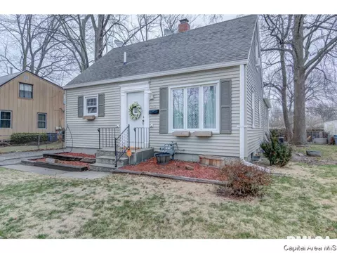 3530 Sheridan St, Springfield, IL 62703 photo 2