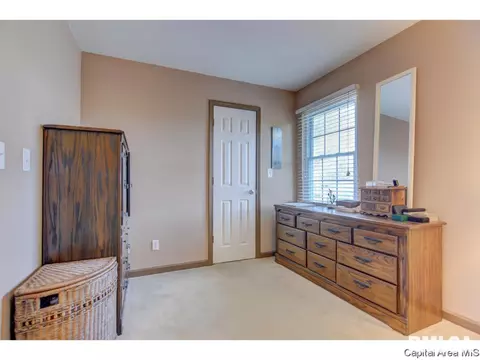 30 Groton Dr, Springfield, IL 62702 photo 15