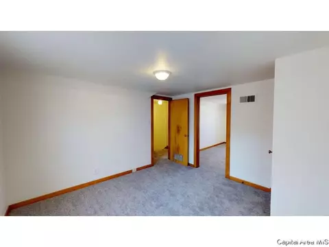 2067 Marland St, Springfield, IL 62702 photo 23