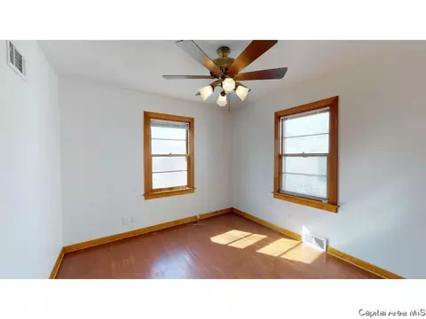 2067 Marland St, Springfield, IL 62702 photo 17
