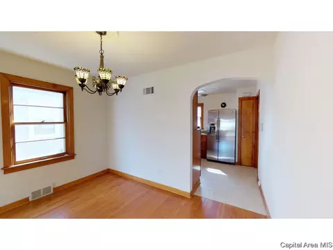 2067 Marland St, Springfield, IL 62702 photo 11