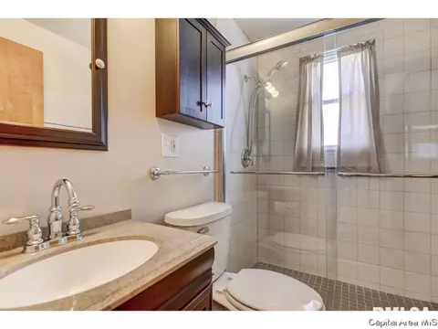 1512 E Keys Ave, Springfield, IL 62702 photo 23