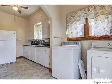 1512 E Keys Ave, Springfield, IL 62702 photo 10