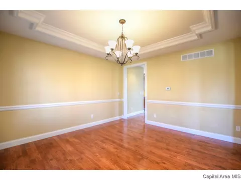 4304 Stonegate, Springfield, IL 62711 photo 5