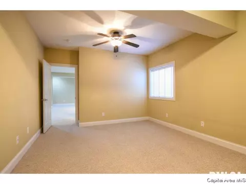 4304 Stonegate, Springfield, IL 62711 photo 31