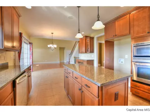4304 Stonegate, Springfield, IL 62711 photo 11