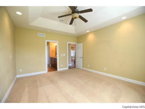 4304 Stonegate, Springfield, IL 62711 photo 13