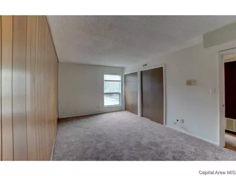 1914 Jeanette Ln #7, Springfield, IL 62702 photo 10
