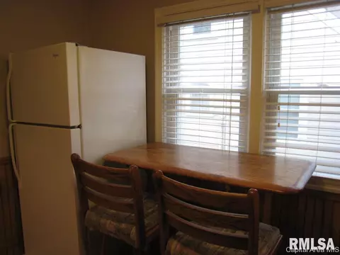 3315 S 5th St, Springfield, IL 62703 photo 6