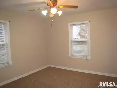 3315 S 5th St, Springfield, IL 62703 photo 15